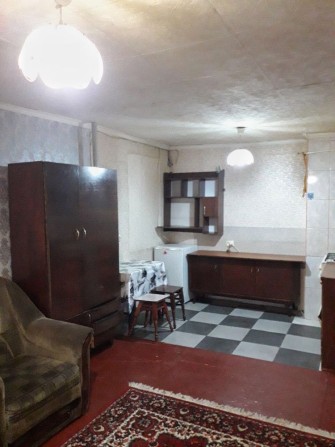 Здам 1-кімнатну  окрему квартиру в приватному будинку, метро Лісова - - фото 1