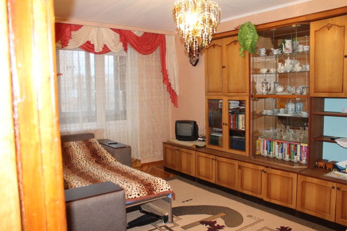 Оренда 2-кім.кв, метро Харківська 10 хвилин пішки - фото 1