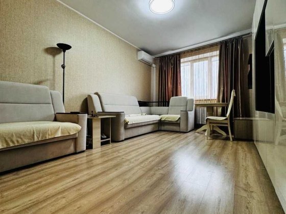 ОРенда квартири біля м.Вирлиця Киев