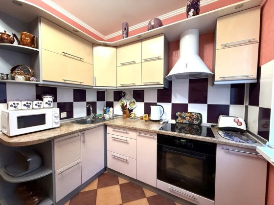 Здаємо 2-х кімнатну квартиру по вулиці Червоної Калини 15В Киев