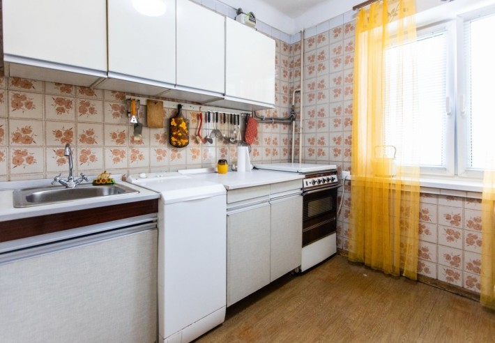 Оренда 2-х кімнатної квартири Мілютенка 15а - фото 1