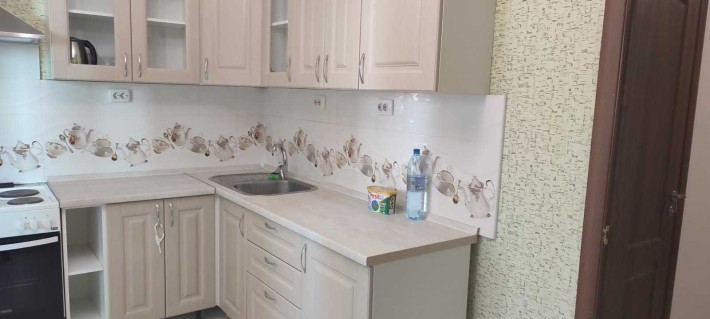 Патріотика, Чавдар 34, 2-х кімнатна cвітла квартира - фото 1