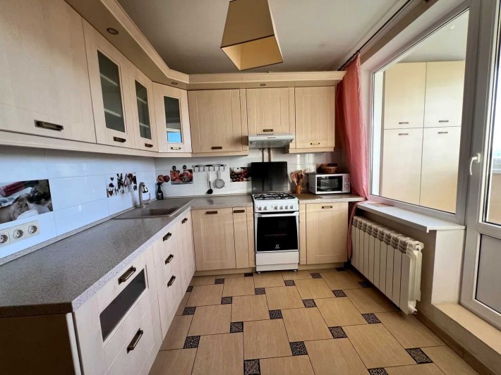 Пропонується в оренду видова квартира!2-кімнатна квартира.Русанівка - фото 1