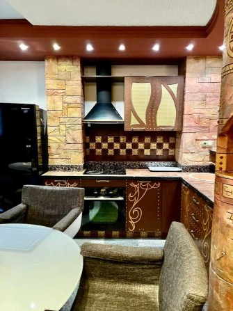 Пропонується в довгострокову оренду затишна,світла 2-кімнатна квартира - фото 1