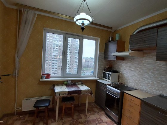 Оренда 2-х кімнатної квртири пр. Червоної Калини, 17 Г Киев