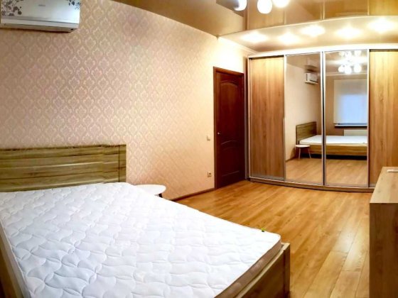 Актуально! Здам 1-к., вул. Милославська, 2, лічильник тепла,  Троєщина Киев