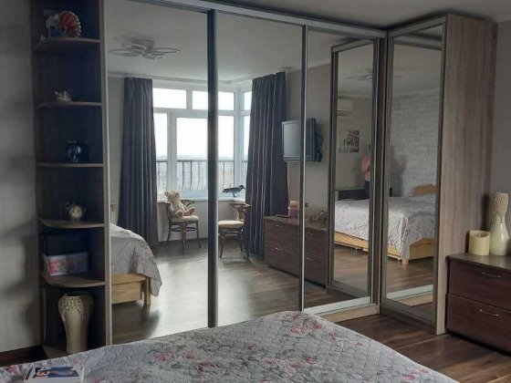 Сдаю трикімнатну квартиру Київ