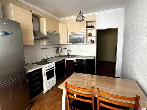 Акутальна ооренда однокімнатної квартири по вулиці Анни Ахматової 31 Киев