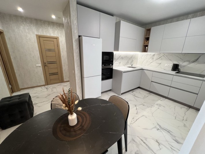 Оренда 2 к квартири ЖК Бережанський є Генератор - фото 1