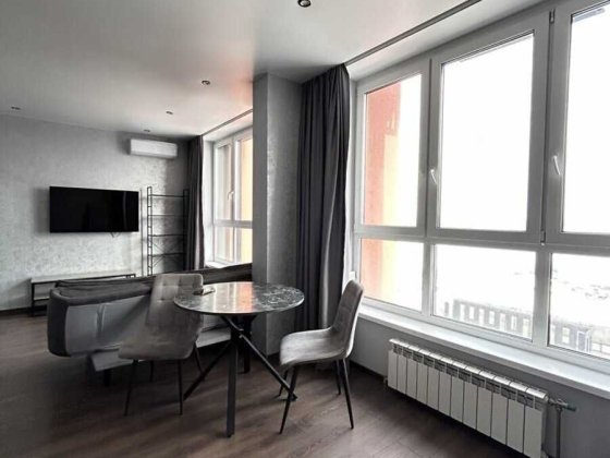 Оренда,Обоонь,ЖК ДОК-32Набережно-Рибальська дорога,27,генератор працює Киев