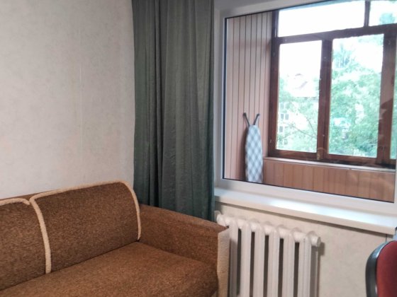 Здам 1к.кв.на Воскресенці біля т.р.ц.КВАДРАТ Київ