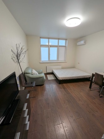 Оренда смарт квартири в ЖК Яскравий вул. Калнишевського 6 Мінський - фото 1