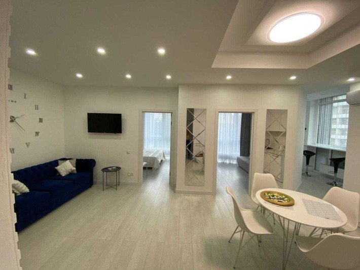 Сдам 3к квартиру жк Панорама 2 этаж - фото 1