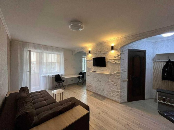 Оренда 1-кімнатної квартири 12 квартал\Терра - фото 1