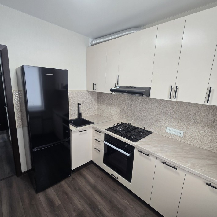 Аренда 2х к.кв Соляные за ТЦ Маггелан 9/9 после ремонта 13000грн - фото 1