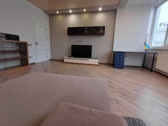 Оренда 2-кім кв. в новобудові вул. Олени Степанівни, інд. опалення Львов