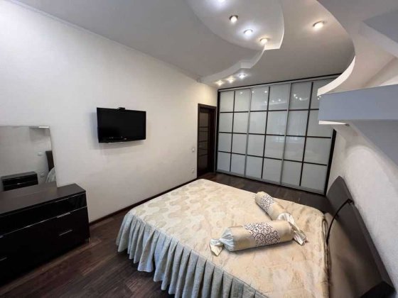 Сдается 2-х комнатная квартира , просп. Леси Украинки (Пушкина), 77 Дніпро