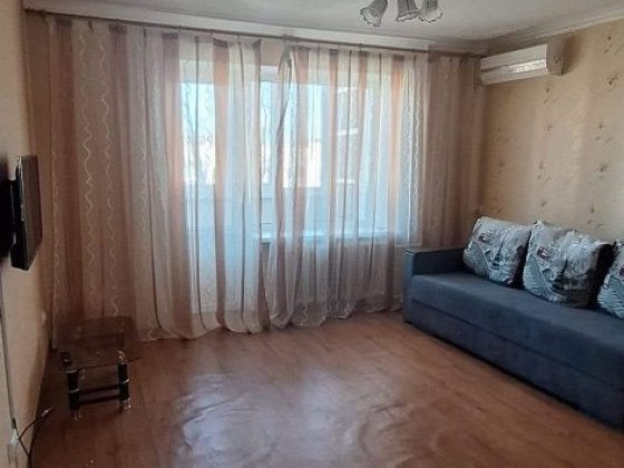 Сдается 1 ком. кв. Корабельный р-н ул.Глинки 3   

Сдается 1ком