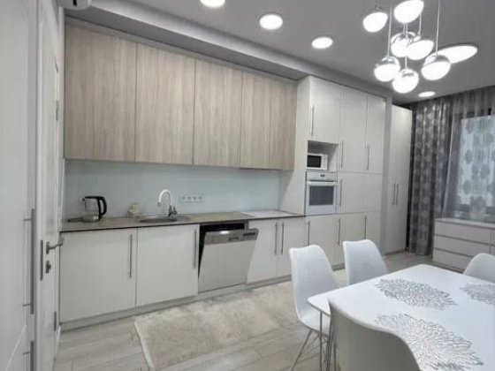 Сдам 2-х комн. квартиру в ЖК Женева Днепр