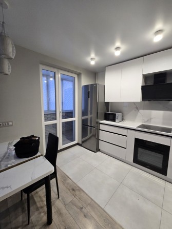 Сдам  новостр. ЖК Ньютона Новые Дома 8500 гр. - фото 1