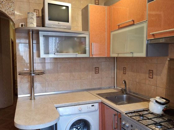 СТРОГО СЕМЬЮ! Сдам 3-ком.кв., центр, метро Архитектора Бекетова, Искус Харків