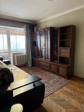 Сдам 1к изол,квартиру рядом к-р «Киев». - фото 1