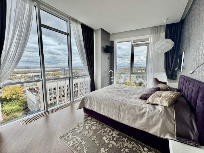 2к ЖК Панорама, Симферопольская 2, небольшое животное обсуждается - фото 1