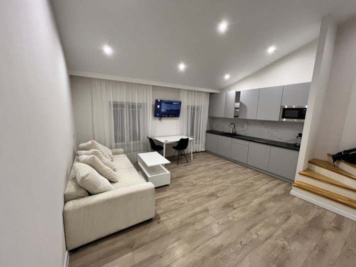 Центр города .новый ремонт - фото 1