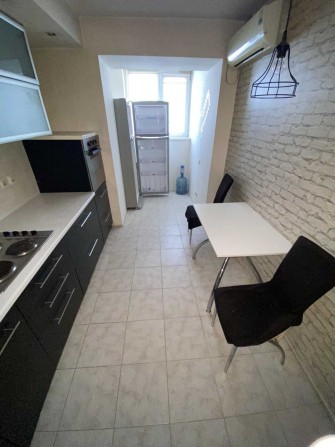 Оренда 2к квартири Тополь 1 Будинок 60 - фото 1