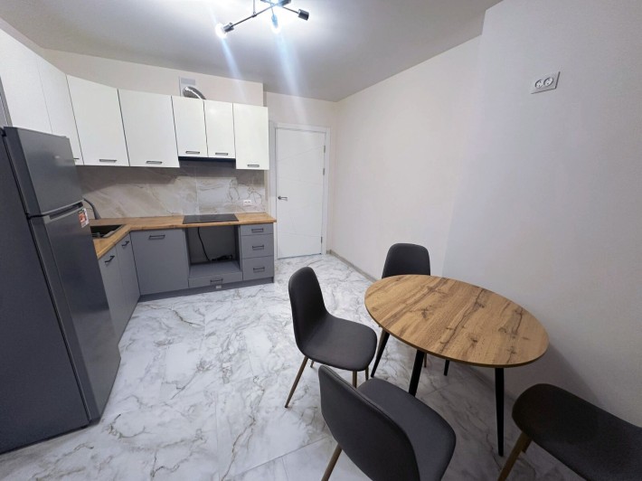 Оренда нової затишної 1 кім кв по вул. Роксоляни в ЖК R2 Resident - фото 1