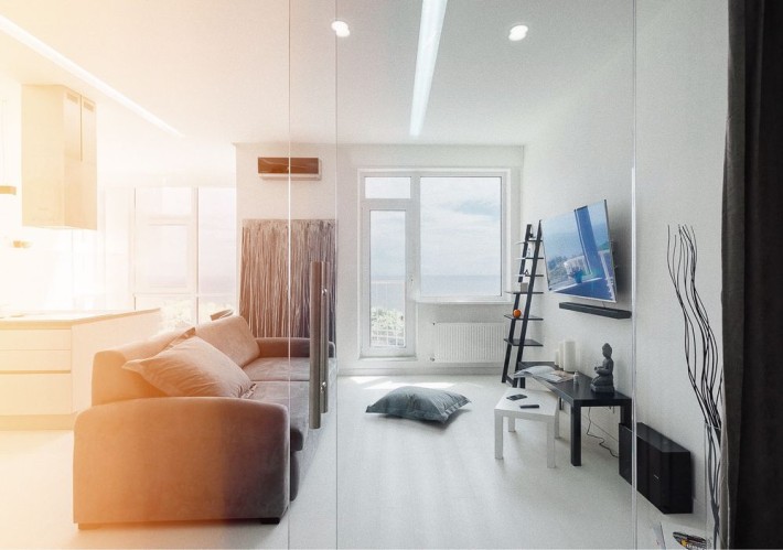 Резервне живлення. Дизайн-апарти. Балкон з видом на морські світанки - фото 1