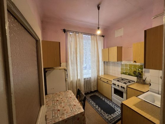 Оренда 2х кімнатної квартири вул.Гоголя Центр р-н церкви Анни Львов