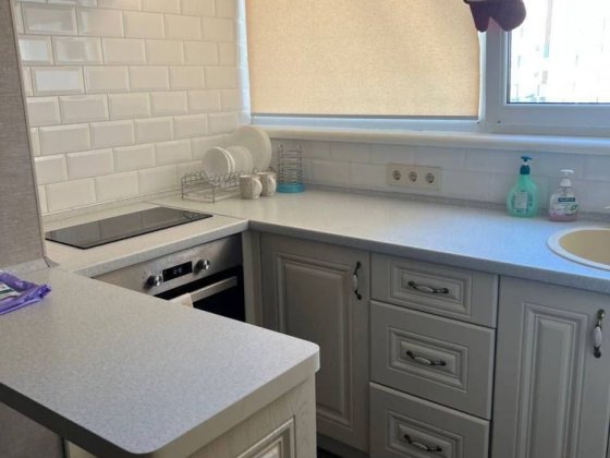 Сдам квартиру в Новострое на Алексеевке Харків