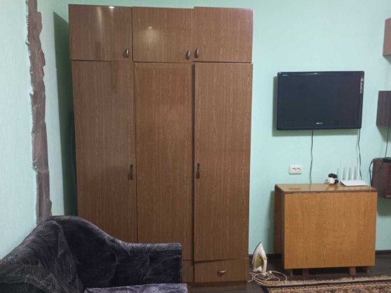 Сдам однокомнатную Геннадия Афанасьева,район Привоза.Газ.Без залога. Одеса