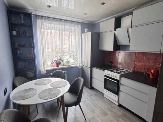 Оренда 2к квартири Сокіл
Слави бул. 47 Дніпро