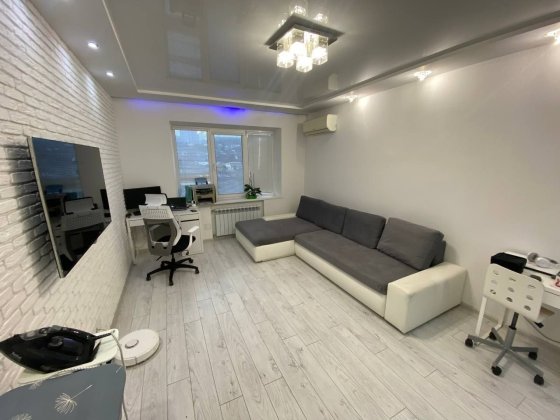 3к Бульвар Славы 27, ж/м Победа, небольшая собачка обсуждается Днепр