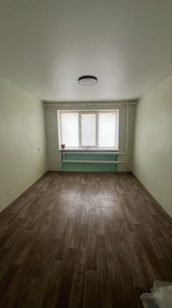 Продам приватизовану кімнату з ремонтом. - фото 1