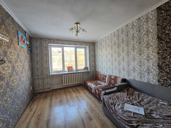 кімната з ремонтом в гуртожитку - фото 1