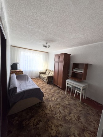 Актуально 2-ві кімнати в гуртожитку на Молодіжній укомплектовані - фото 1