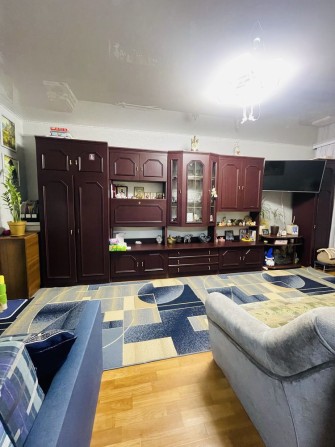 Продається 2-х кімнатна малосімейка з ремонтом на Техучилищі - фото 1