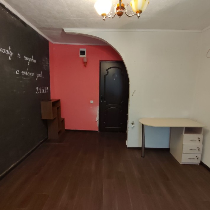 2 кімнати в гуртожитку на 44 кварталі по вул. Романа Шухевича - фото 1