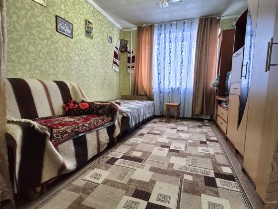 Продаж кімнати на 2 поверсі Сумы