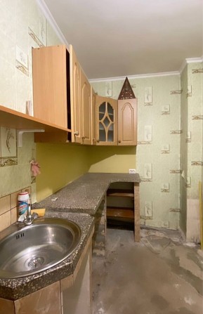 Кімната у гуртожитку з власною кухнею - фото 1