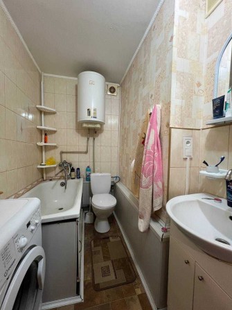 Дві кімнати в гуртожитку зі своїми зручностями. 2 поверх. єВідновлення - фото 1