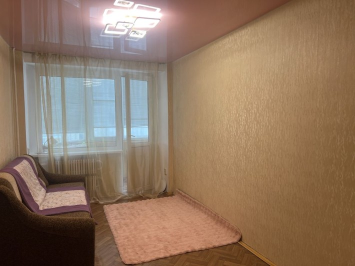 Продаж кімнати в гуртожитку на Дружбі - фото 1