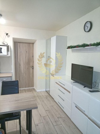 Продаж меблірованої кімнати після ремонту в гуртожитку - фото 1