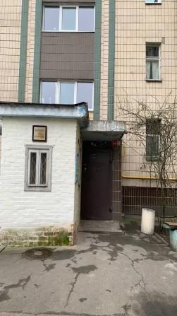 Окрема кімната у 3-х к-ній квартирі, ст.м. "Чернігівська"… - фото 1