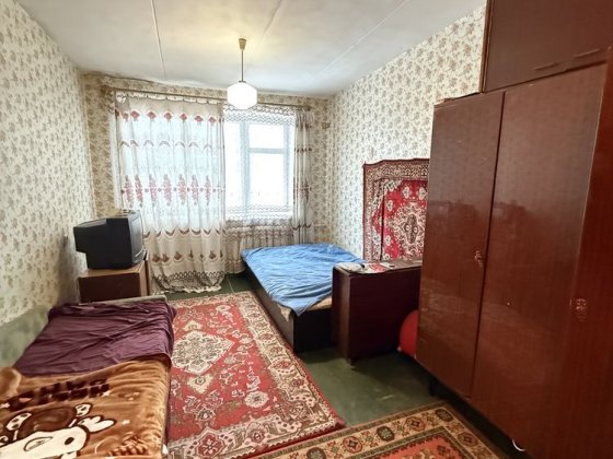 Продаж великої кімнати в гуртожитку -19 м2. , район КСК Чернигов