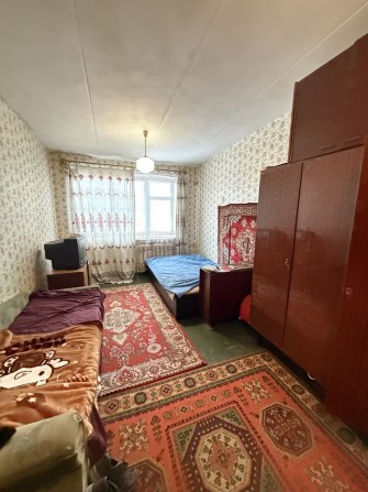 Продаж великої кімнати в гуртожитку -19 м2. , район КСК - фото 1