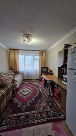 Продаж кімнати у гуртожитку, р-н ринку Молодіжний - фото 1